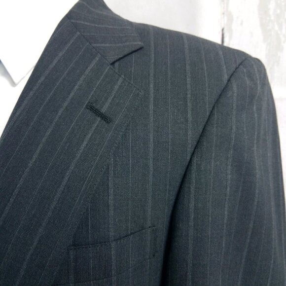 Austin Reed Regent Street Dillard's 40R Dark Gray Striped 2pc Suit 32x31 Pleated - Picture 4 of 15